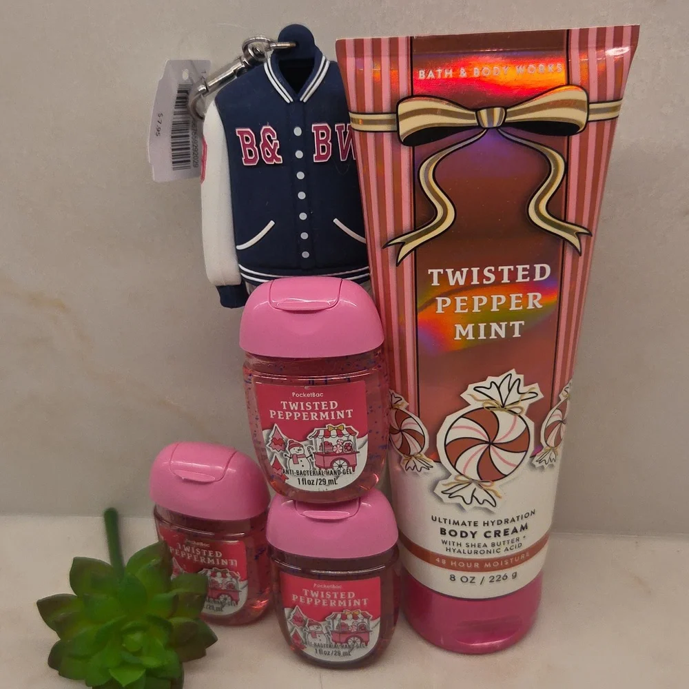 Bath & Body Works Twisted Peppermint Collection